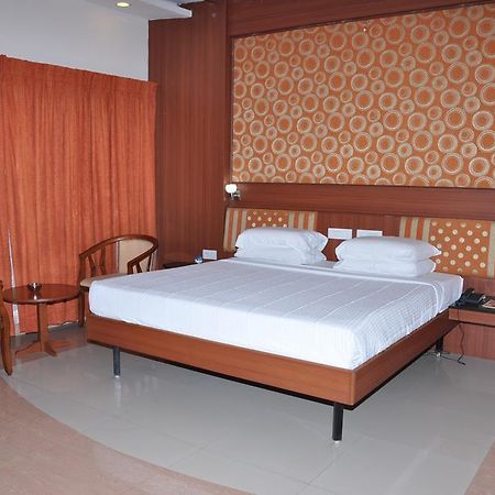 Hotel Weshtern Park Madurai Esterno foto
