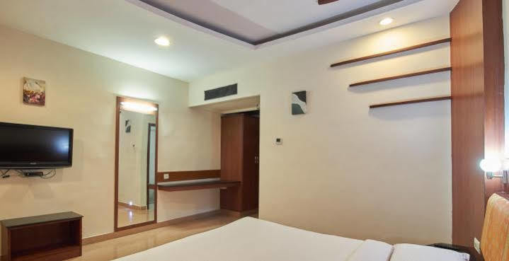 Hotel Weshtern Park Madurai Esterno foto